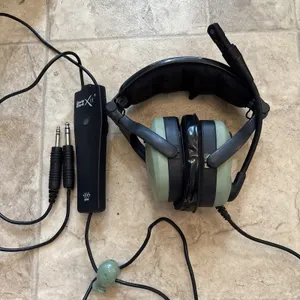 David Clark X11 Aviation Headset GA Plugs Noise Canceling - Needs Repair